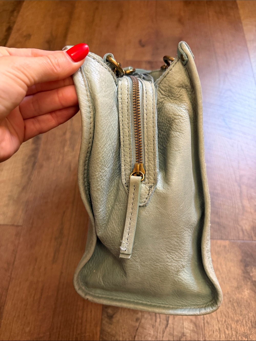 American Eagle Olive Green Leather Shoulder Bag - Picture 5 of 9